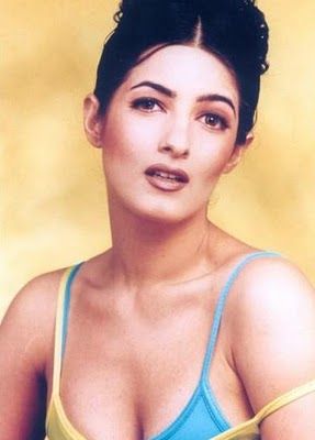 Boomer reccomend fuck boobs of twinkle khanna