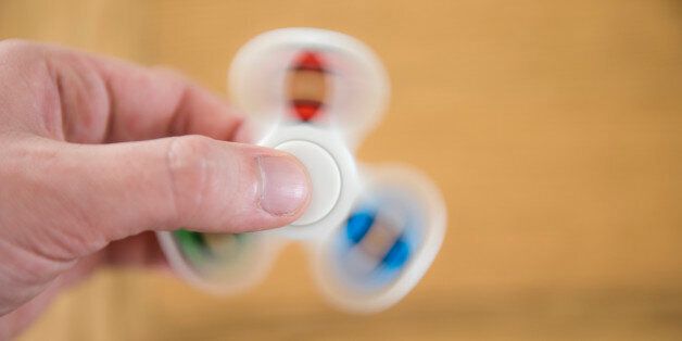 Roma reccomend white spins fidget spinner with