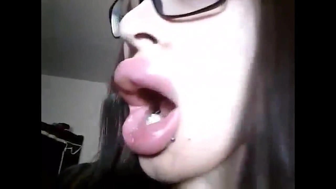 Cocksucker lips