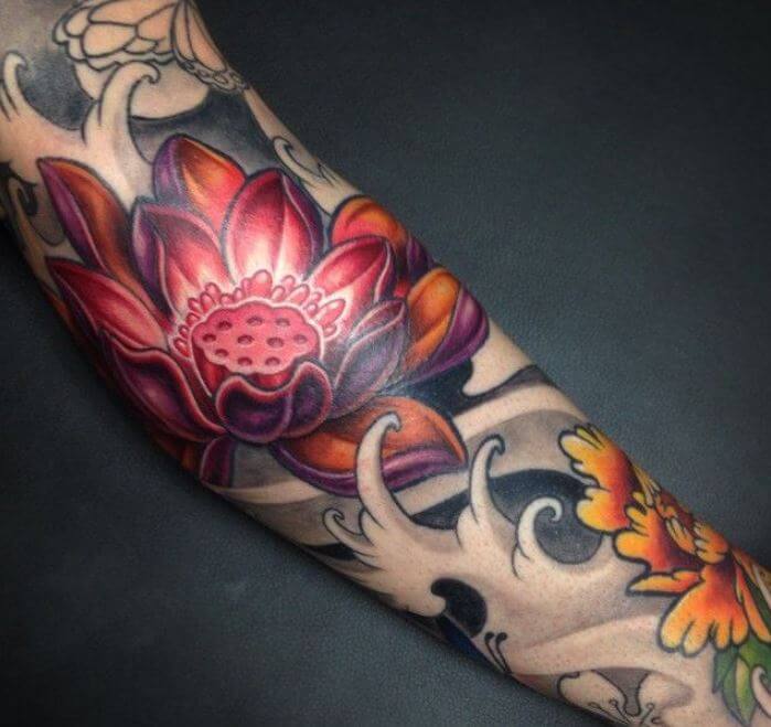 Pop R. reccomend lotus flower tattoo